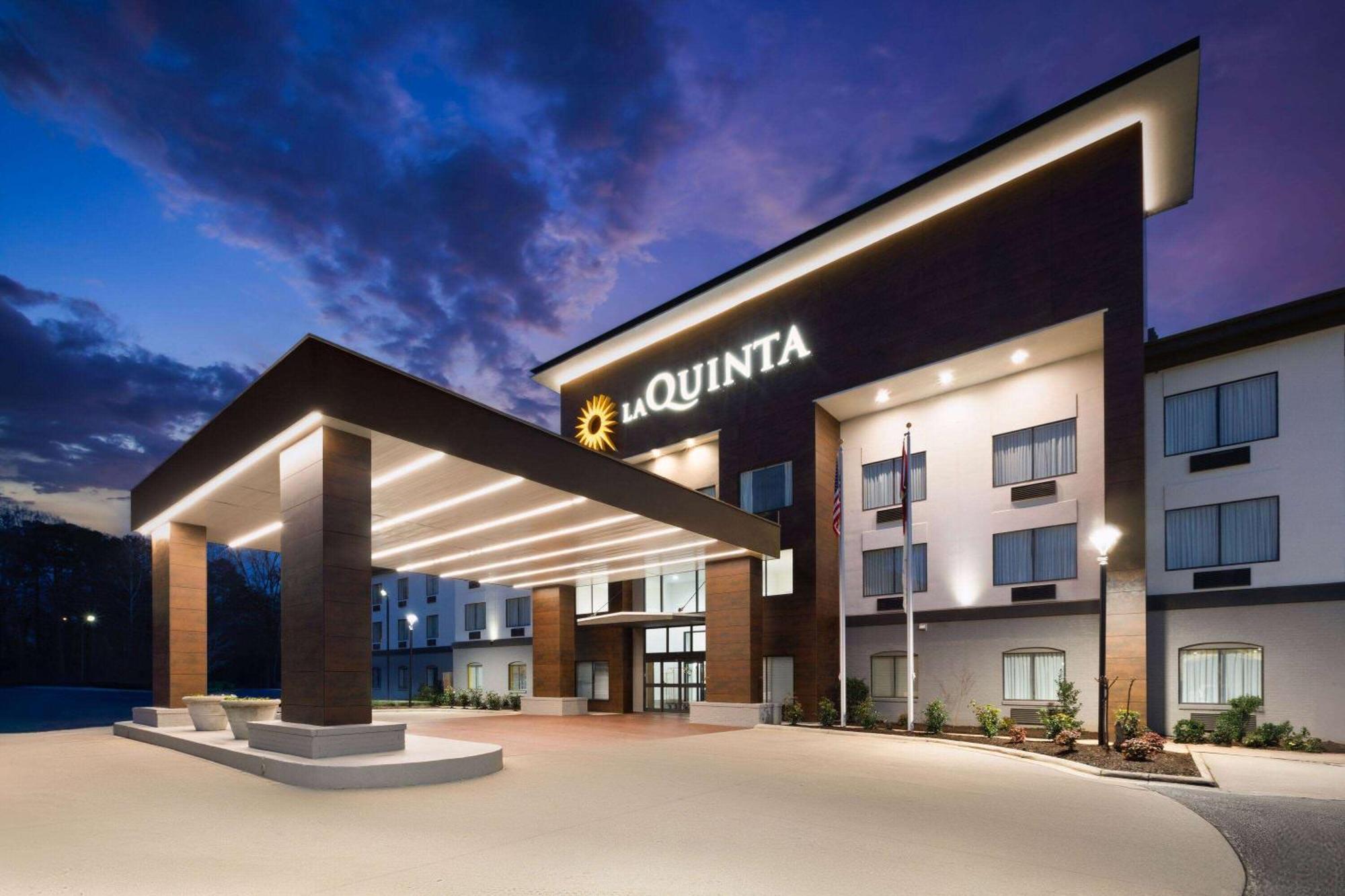 La Quinta Inn & Suites By Wyndham Meridian Exterior photo